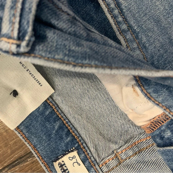 We The Free Low Maintenance Mid-Rise bootcut Jeans light blue denim boho spring - Picture 9 of 11